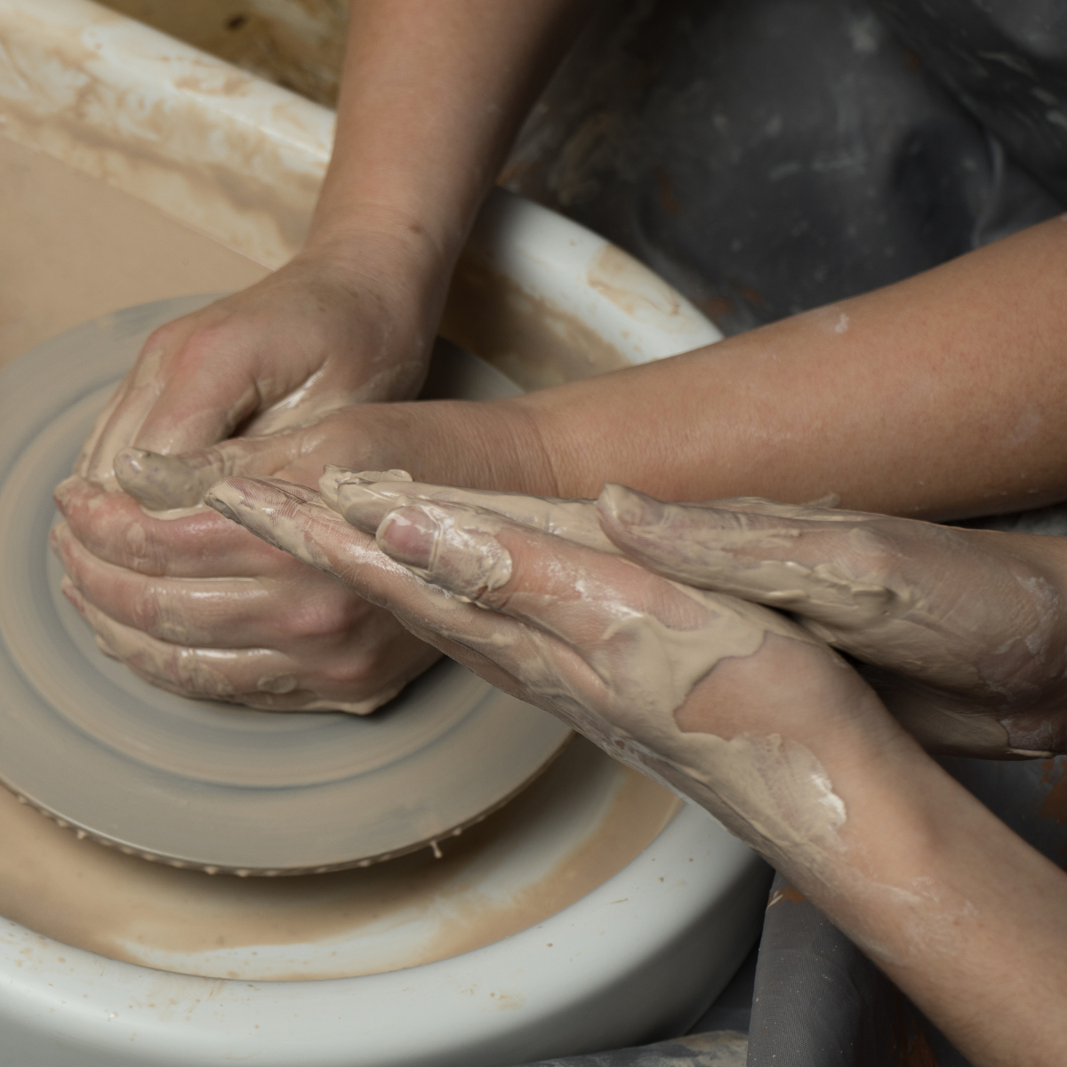 18. Unleash Your Creativity Together: Couples Pottery Class Experience for a Memorable Anniversary