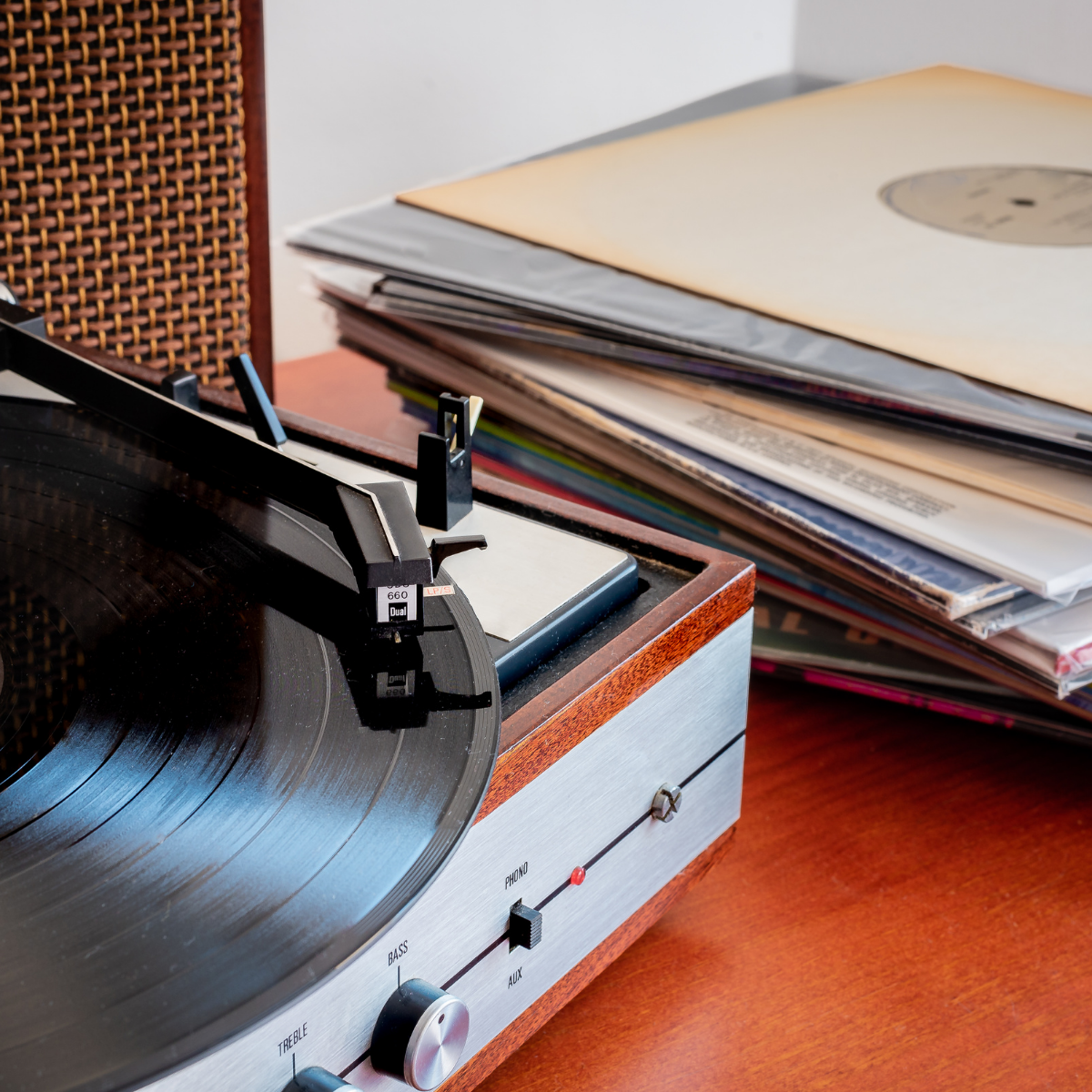 9. Experience Nostalgic Melodies with our Vintage-Inspired Turntable - The Perfect 1 Year Anniversary Gift!