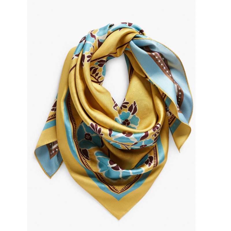 4. Timeless Elegance: Celebrate Your 2nd Year Anniversary with a Silk Scarf adorned with Floral Patterns